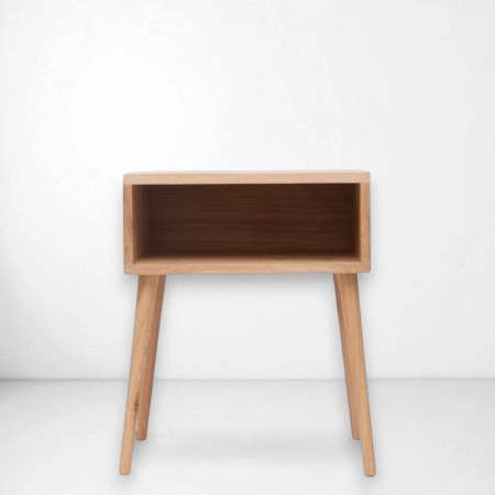 Dębowa szafka nocna Luna z wnęką – minimalistyczny design | Oakie Studio